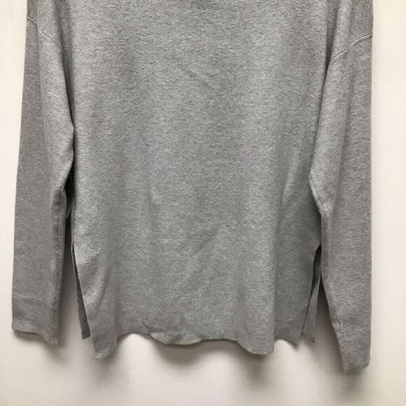 WAYF Womens Pullover Sweater Gray Heathered Long Sleeve Jewel Neck Button XS New - Picture 6 of 9